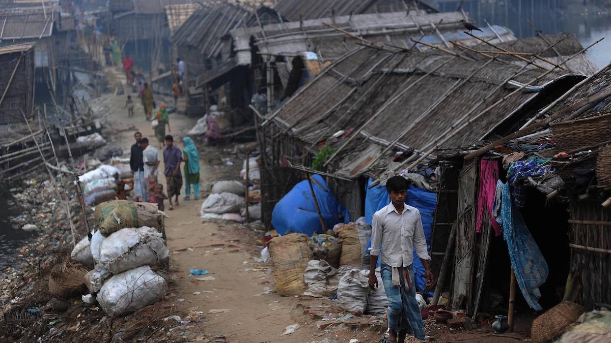 The Message by Yan Vana | Overpopulation In Dhaka Making City Unliveable Overpopulation in Dhaka is making the city almost unliveable